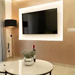 شقة Serxhio *