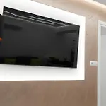 شقة Serxhio ساراندا