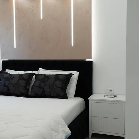 Serxhio Apartment *